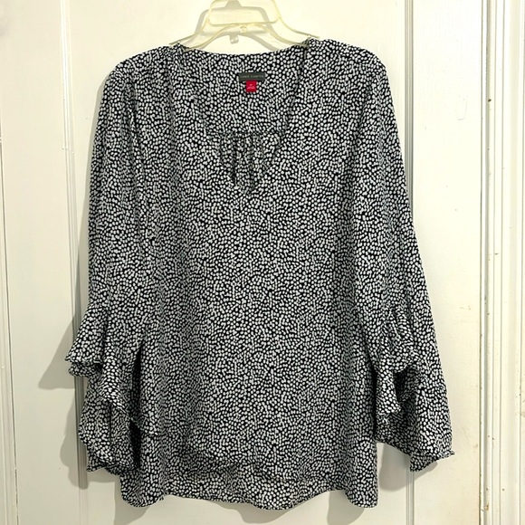 Vince Camuto, XL, black blouse with white dots - Picture 1 of 8